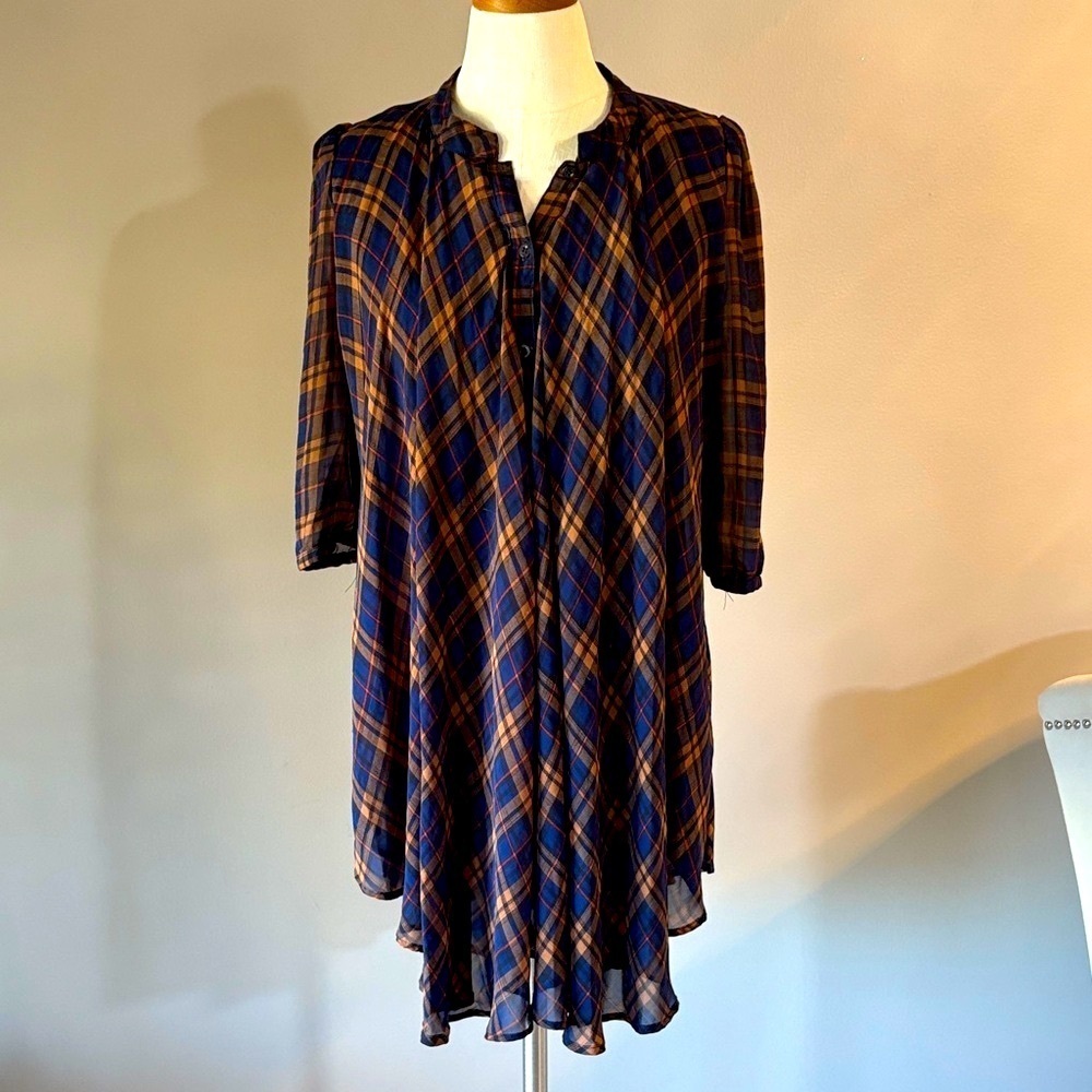 AKIRA Asymmetrical Plaid Dress in Navy and Brown very flowy high low button up S